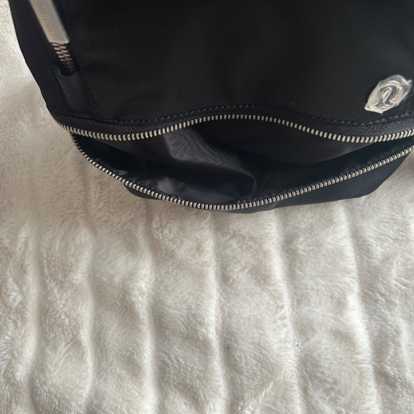 LULULEMON